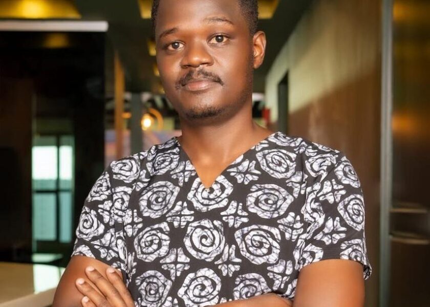 Vincent Mutuko, Dental Assistant